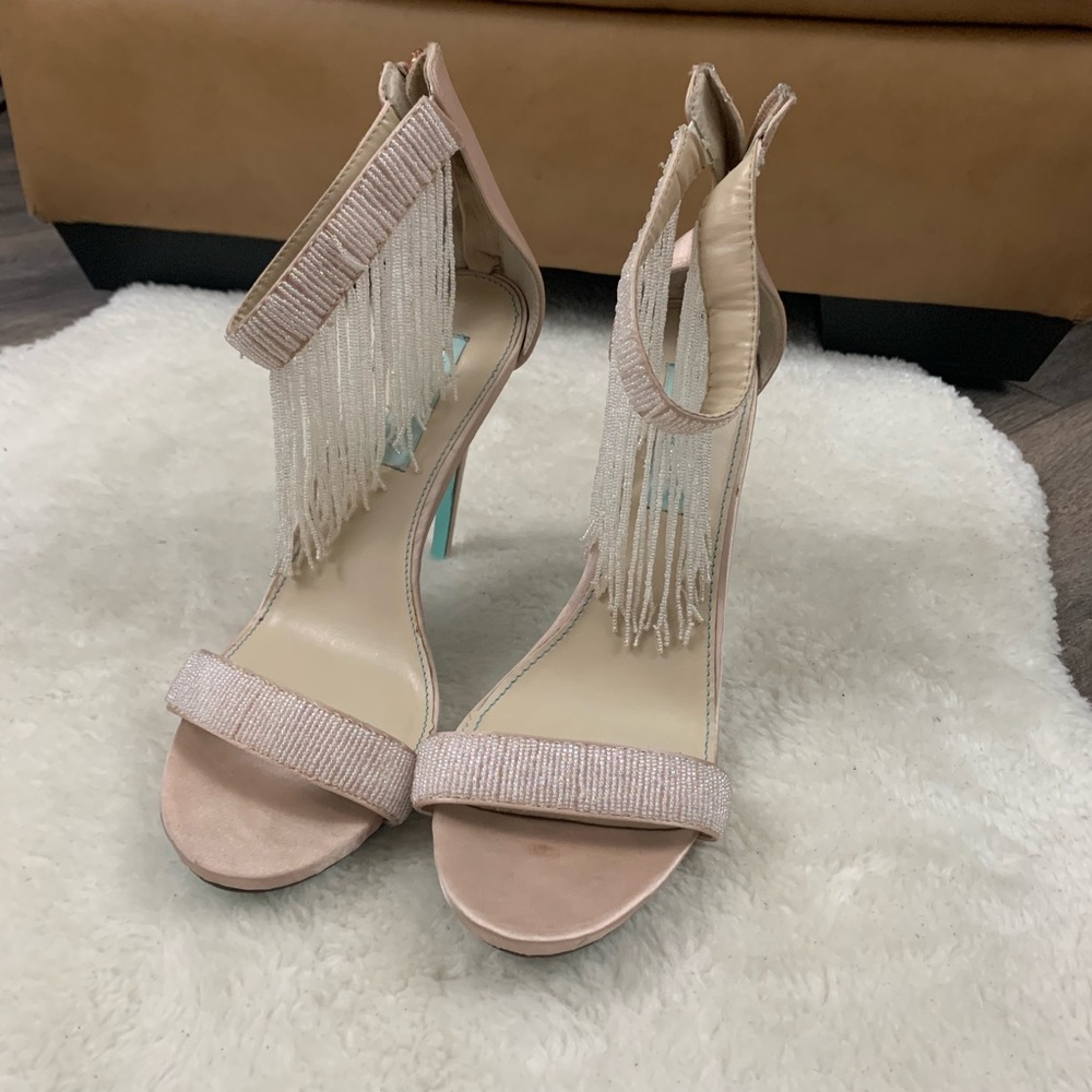 Betsey Johnson Flapper Heels Size 8